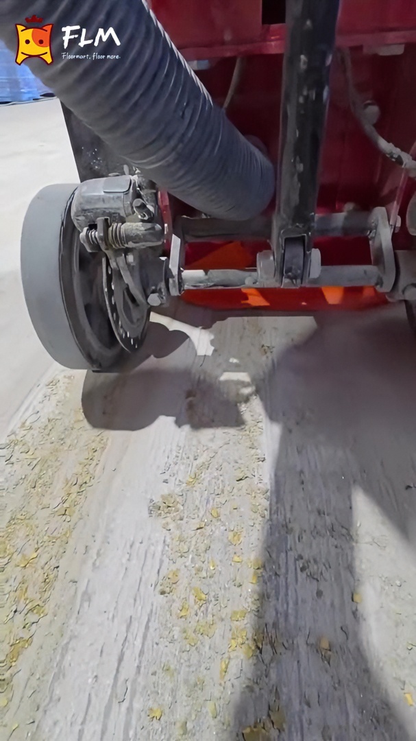 CS-250E Concrete Scarifier: Fast Coating Removal for Warehouse, Factory & Parking-Lot Renovation